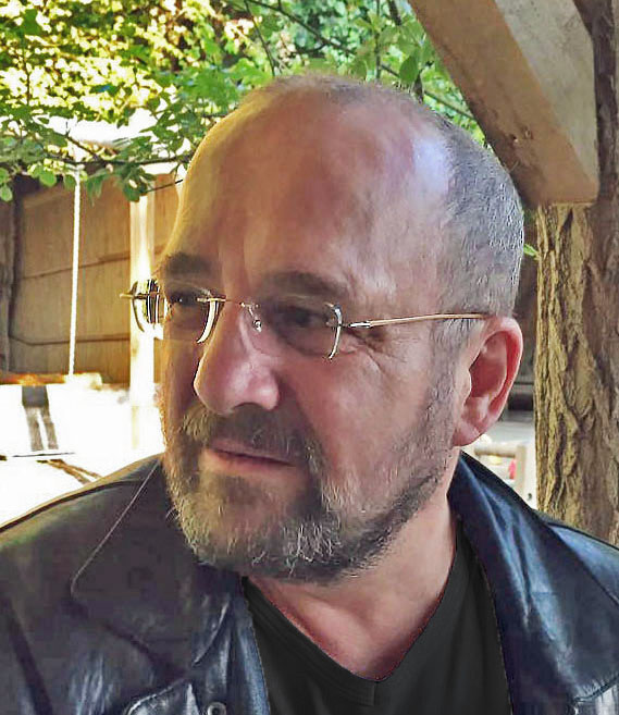 Dr. Thomas Scherer